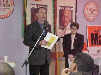 Pat Speaks at Once in a Lifetime event in Winnipeg